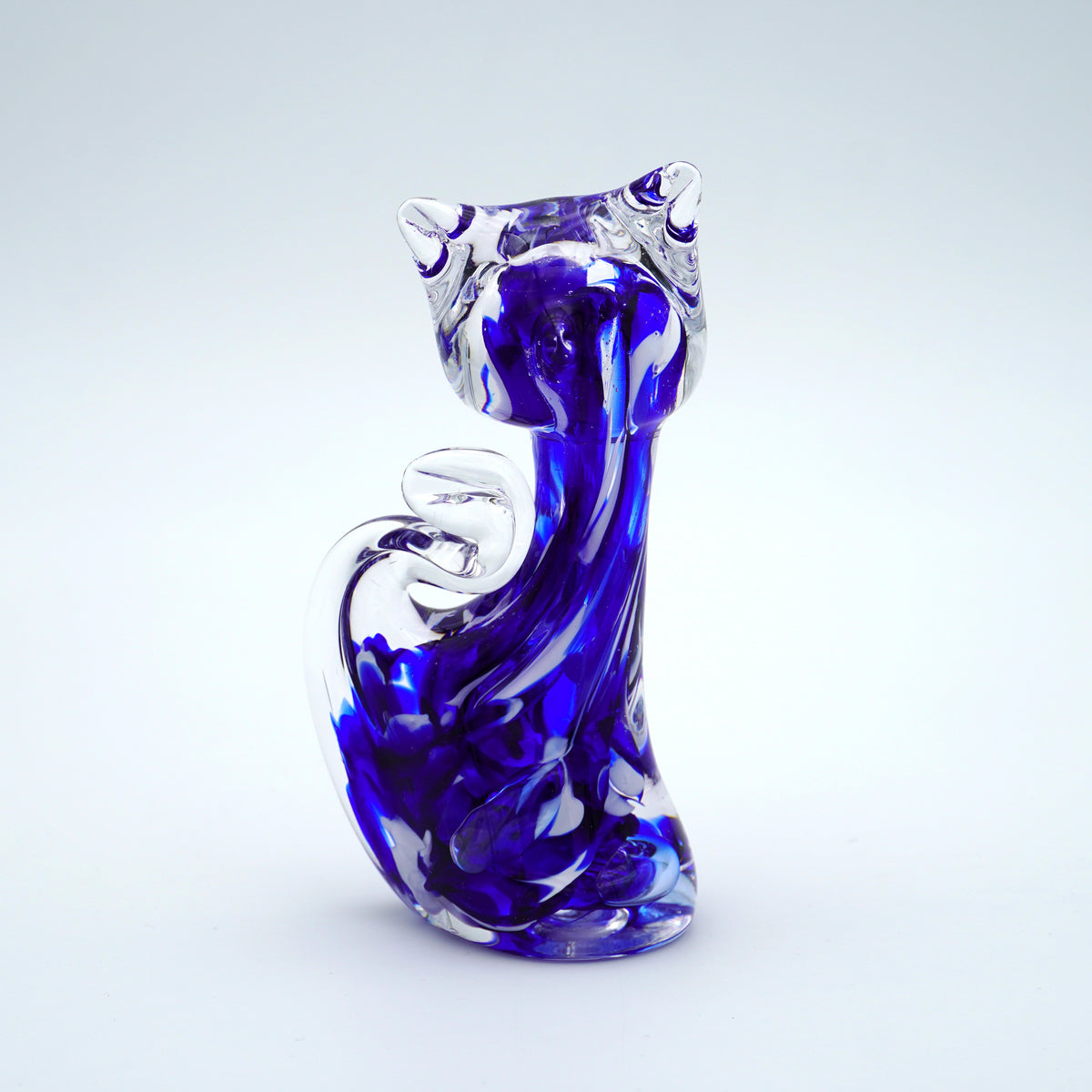 Chat en verre sculpté