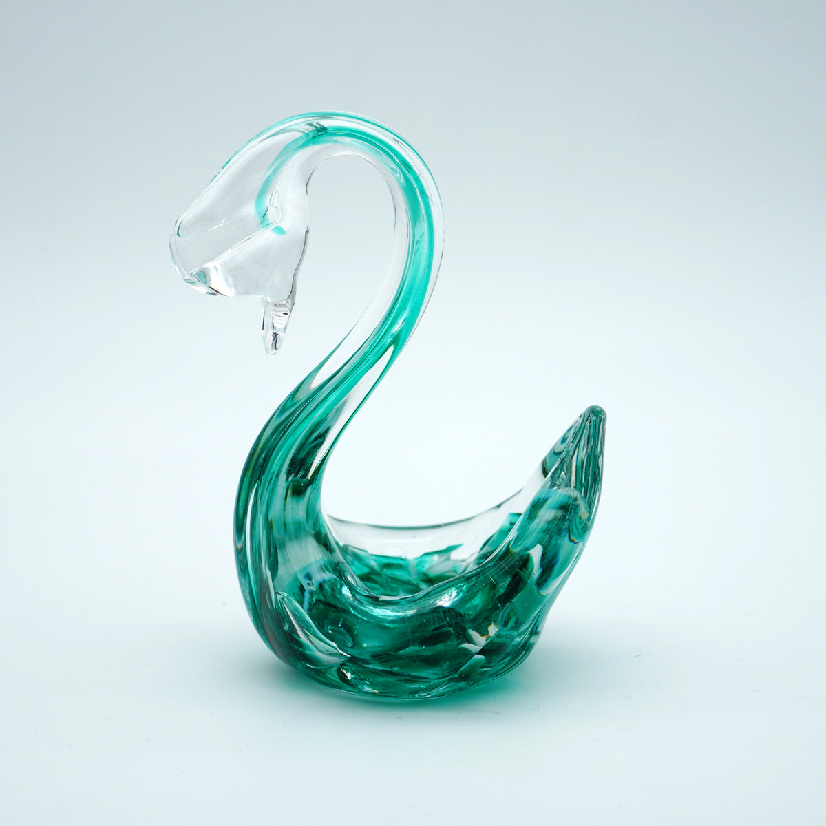 Cygne en verre sculpté