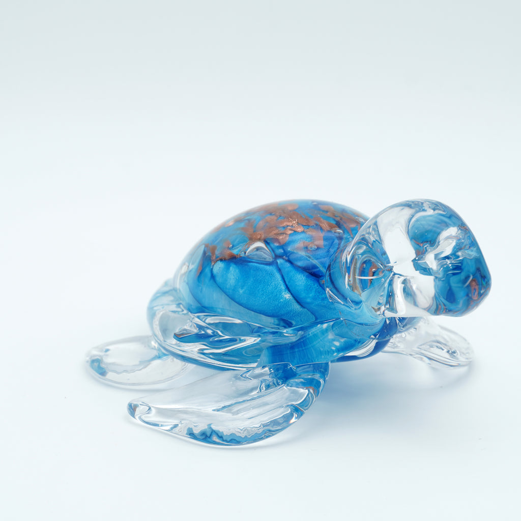 Tortue en verre sculpté